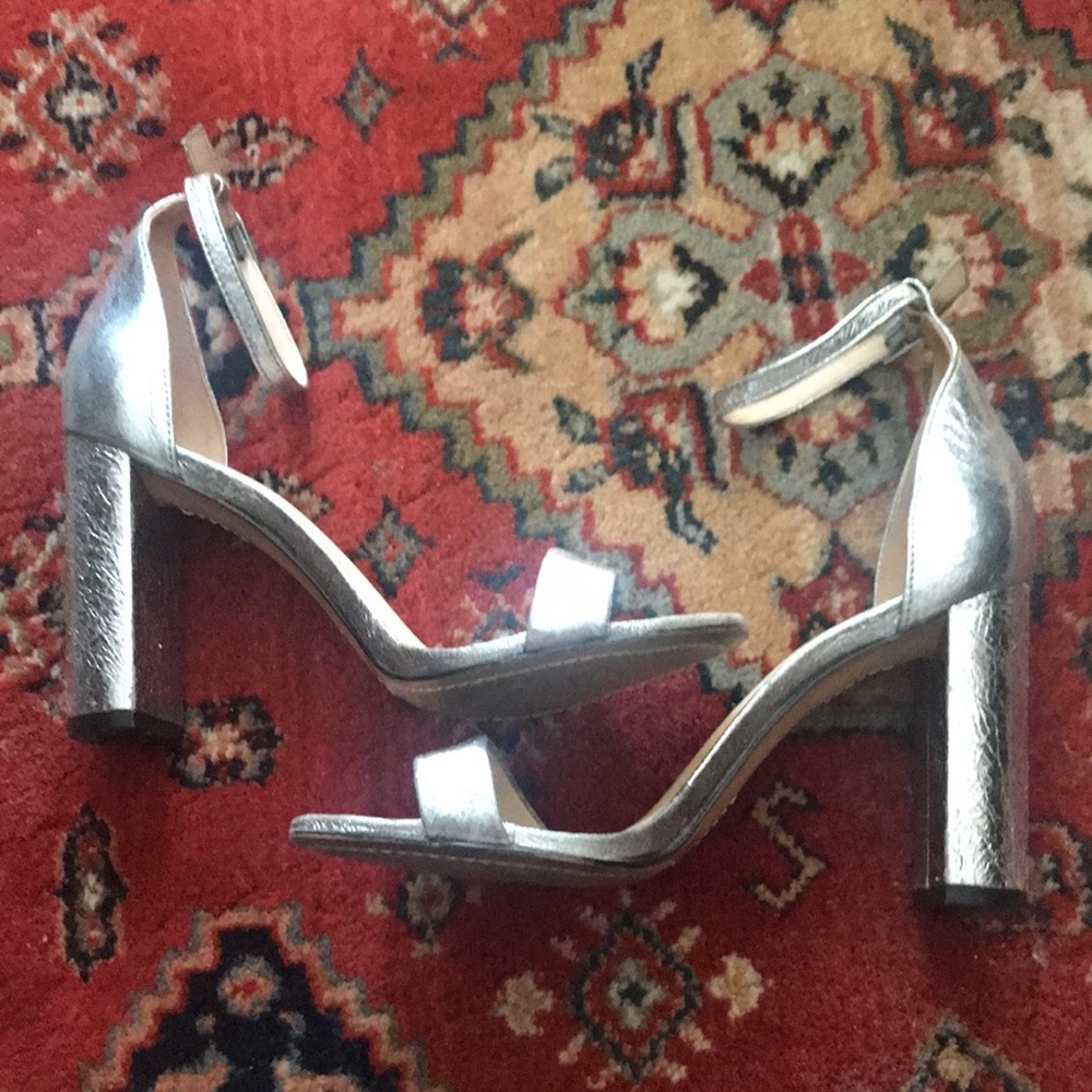 Heels - Picture 4 of 8